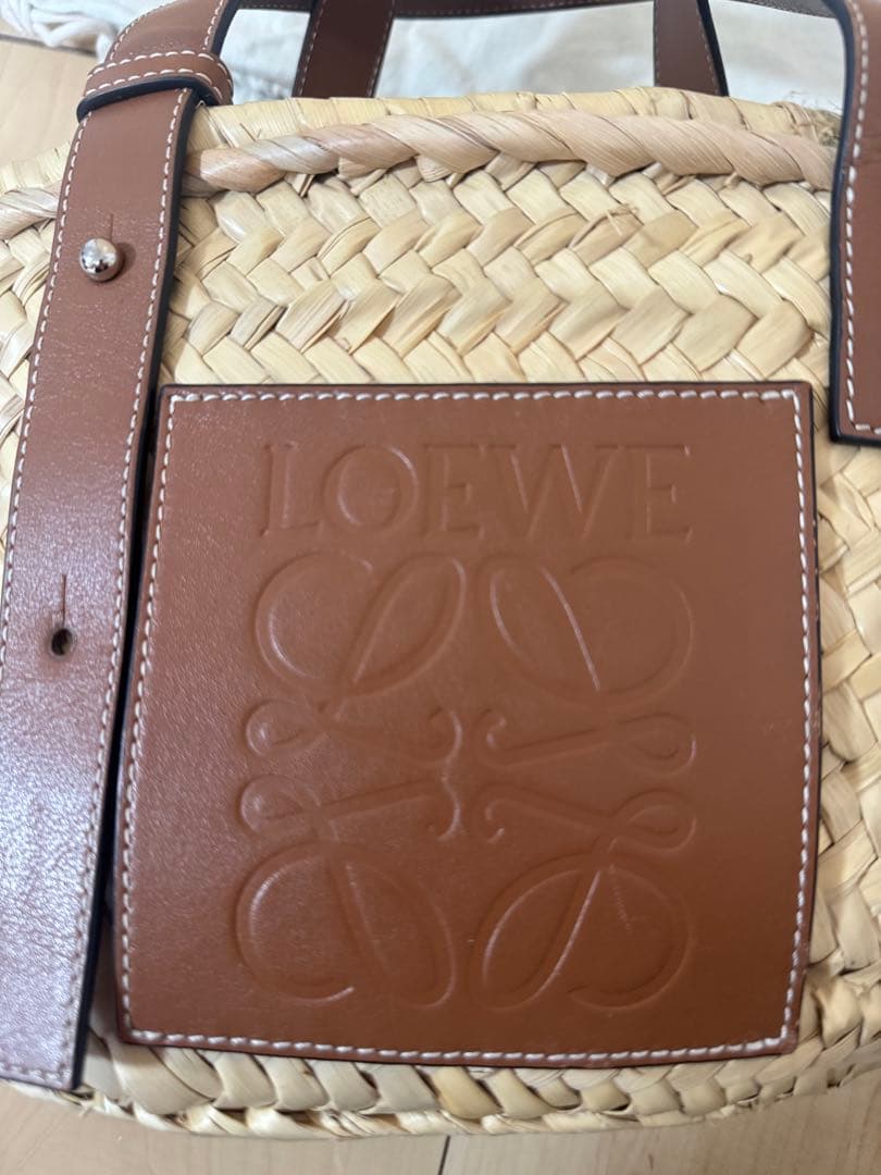 LOEWE‧✧̣̇‧定番バスケットバッグ スモール