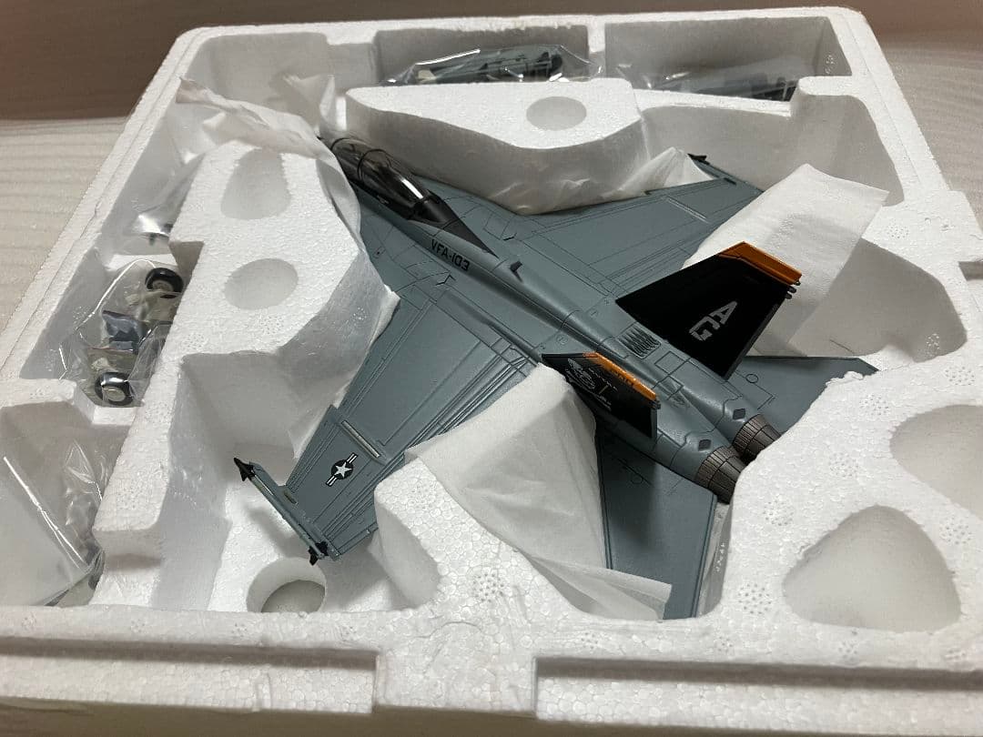 F③ ホビーマスター 1/72 F/A-18F ジョリーロジャース HA5102