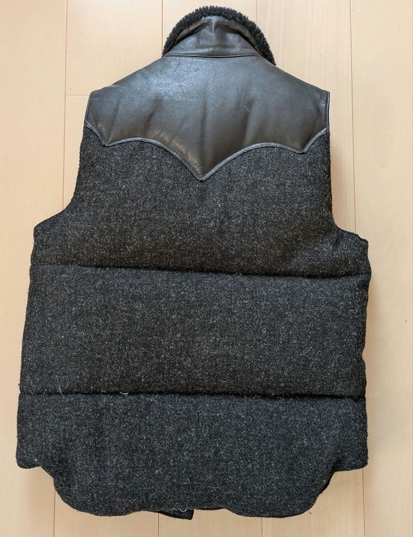 Rocky Mountain Featherbedダウンベスト38ツイード日本製