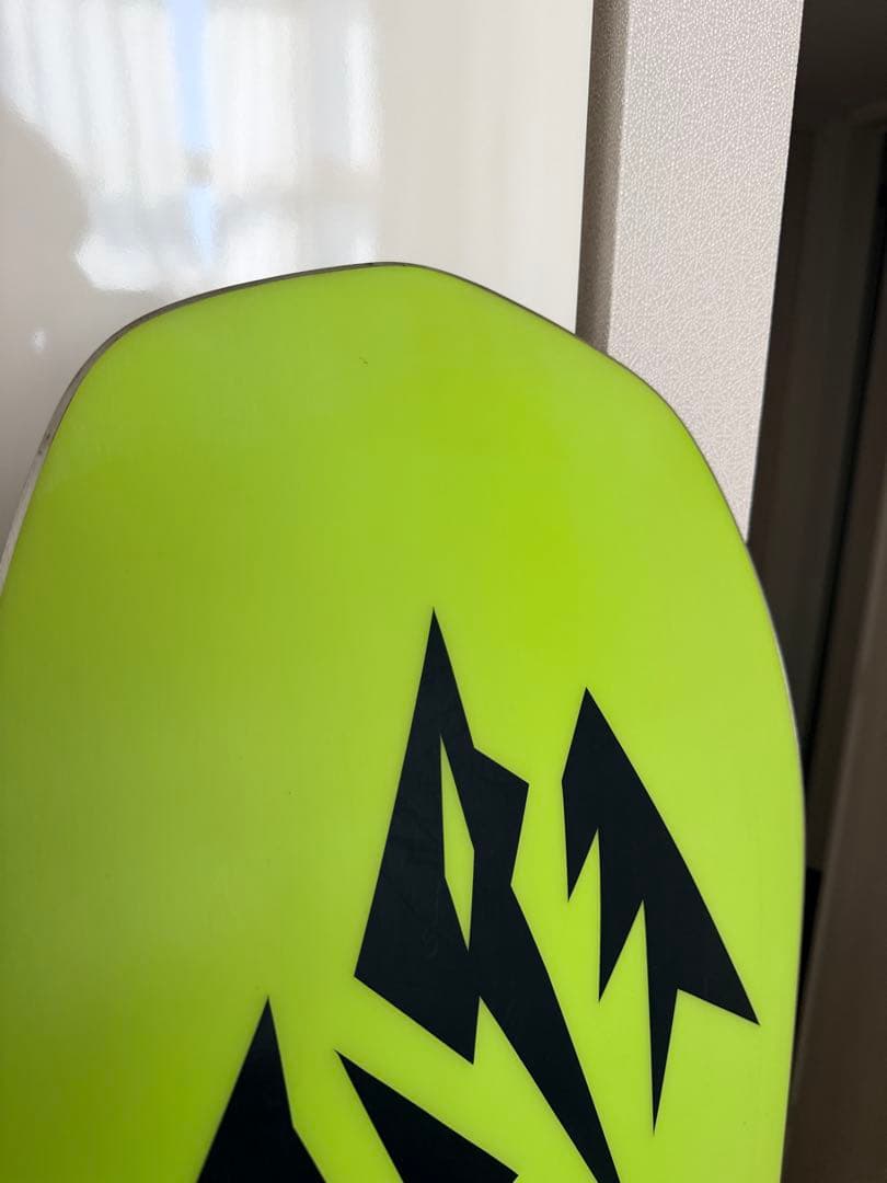 スノーボード JONES Explorer 156 + Burton Malavita