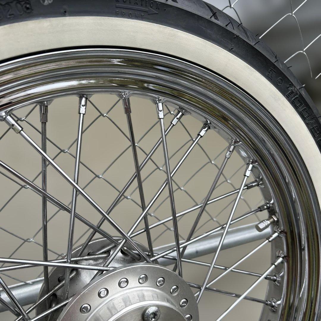 激安美品　ダイナ　ハーレー　スポークホイール ホワイトウォールタイヤ　19インチ