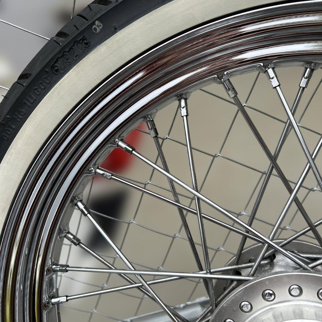 激安美品　ダイナ　ハーレー　スポークホイール ホワイトウォールタイヤ　19インチ