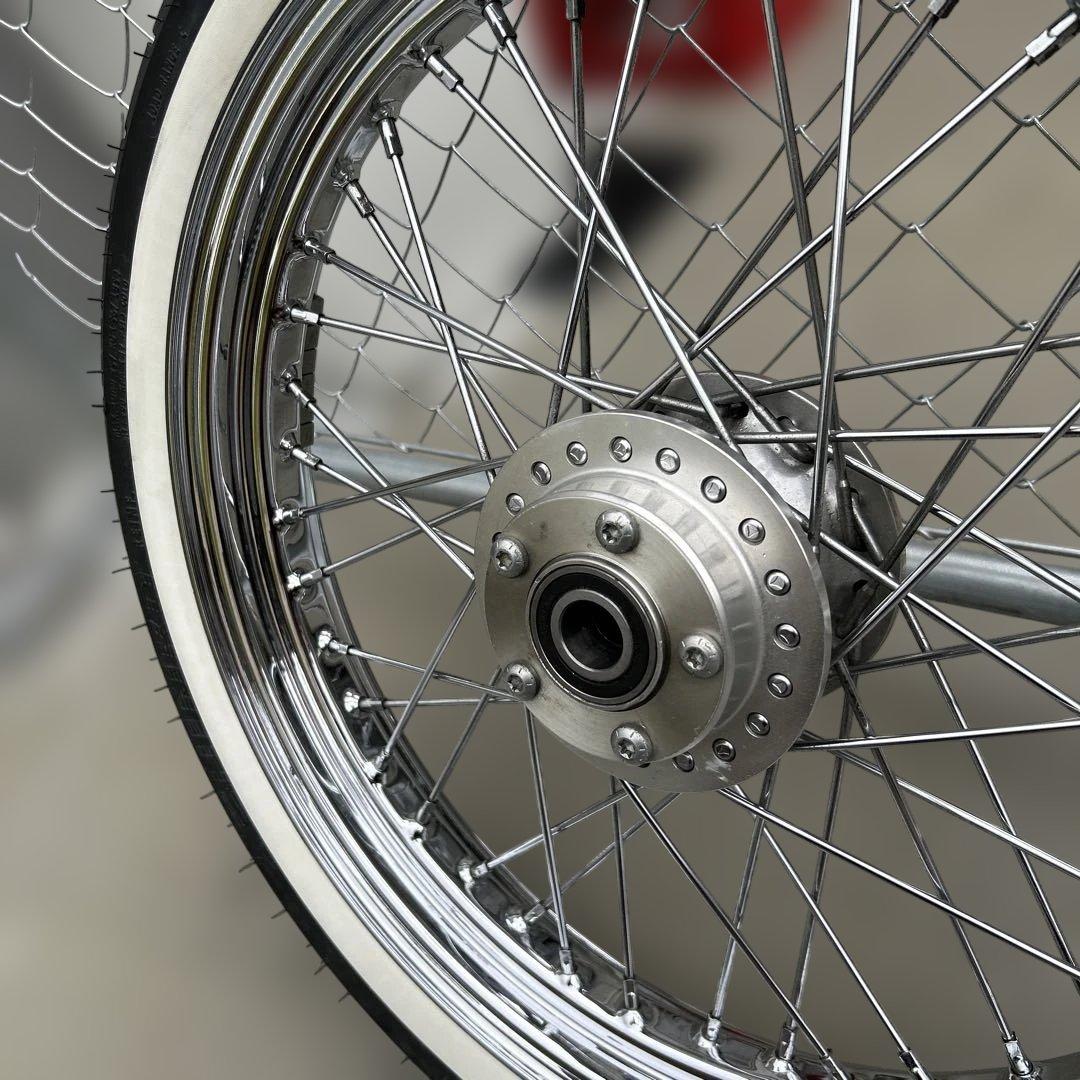 激安美品　ダイナ　ハーレー　スポークホイール ホワイトウォールタイヤ　19インチ