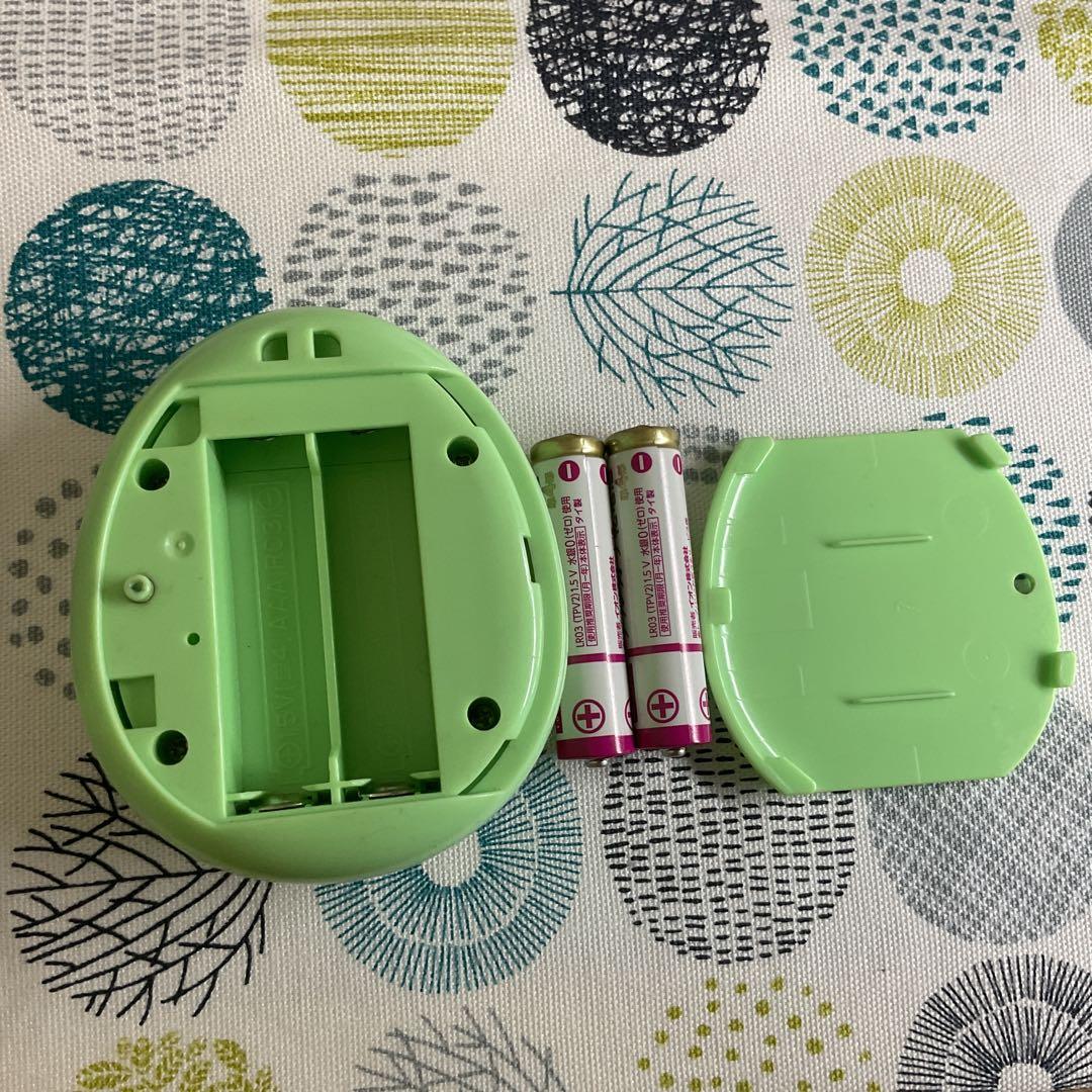 たまごっち 4U+ ライムグリーン フォーユープラス BANDAI バンダイ