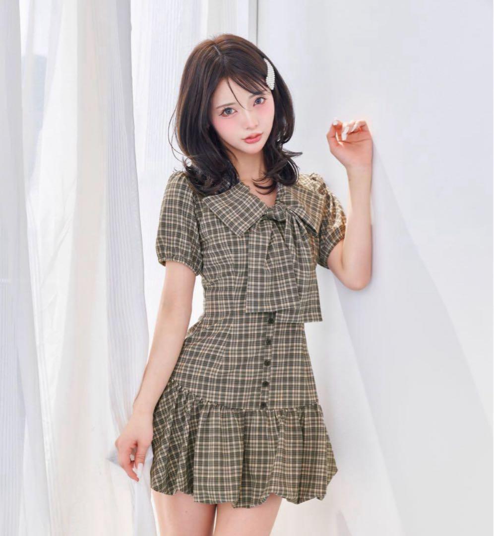 新品タグなしDarich ビッグリボンバルーンチェックミニワンピース