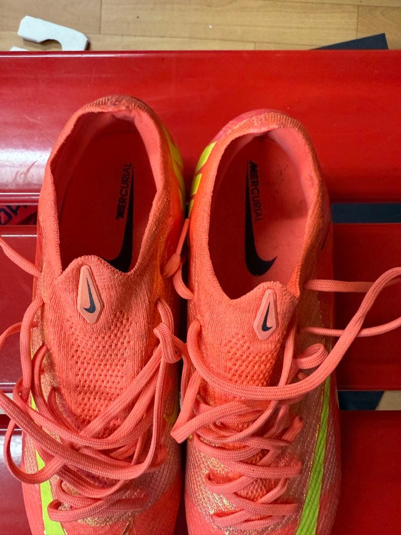 Nike Mercurial ナイキ マーキュリアルヴェイパー16 FG