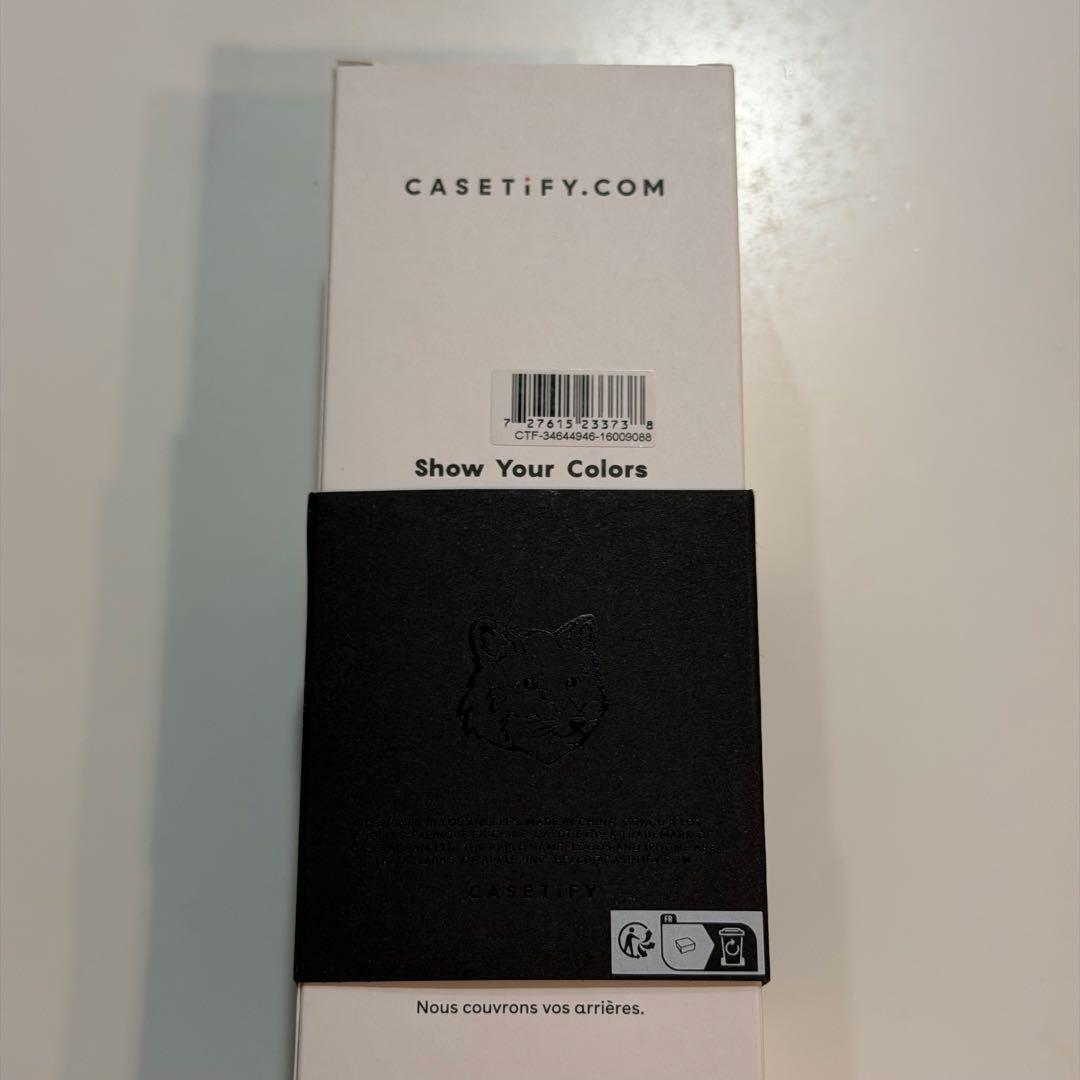 新品公式 完売品 メゾンキツネ CASETiFYスマホストラップ　ブラック