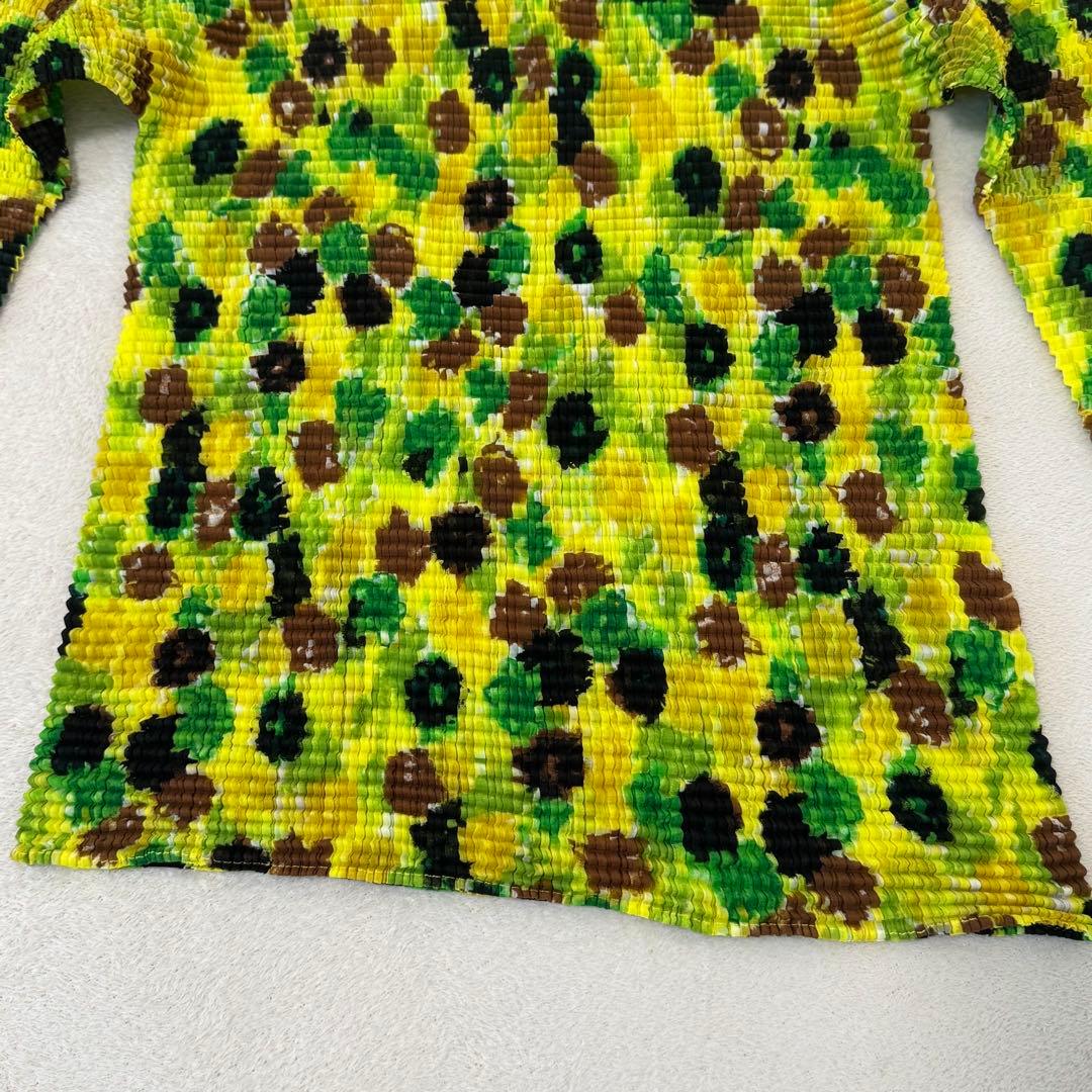 極美品✨ISSEY MIYAKE プリーツ　総柄　長袖　ハイネック　トップス