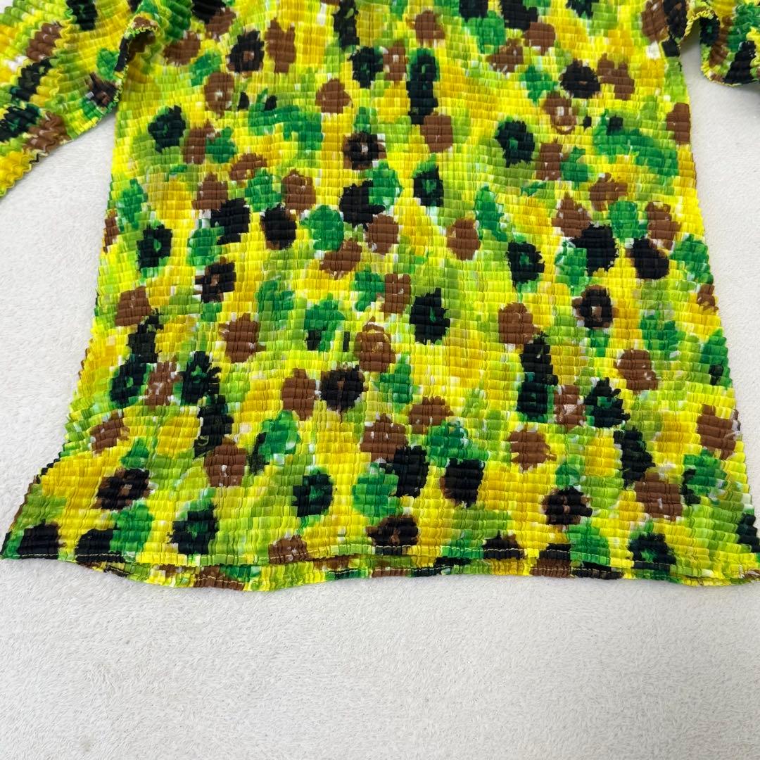 極美品✨ISSEY MIYAKE プリーツ　総柄　長袖　ハイネック　トップス