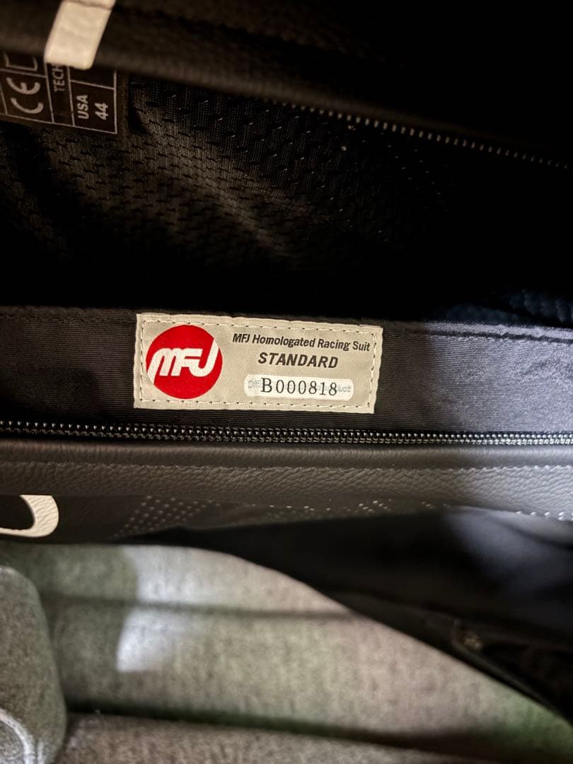 Alpinestars Missile V2 ワンピースレザースーツ