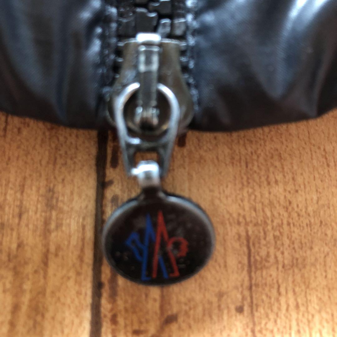 かんな様☆おしゃれキッズに♪モンクレール 120 ダウンベスト☆