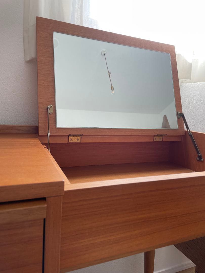 unico ドレッサー　テーブル　鏡台　ウニコ