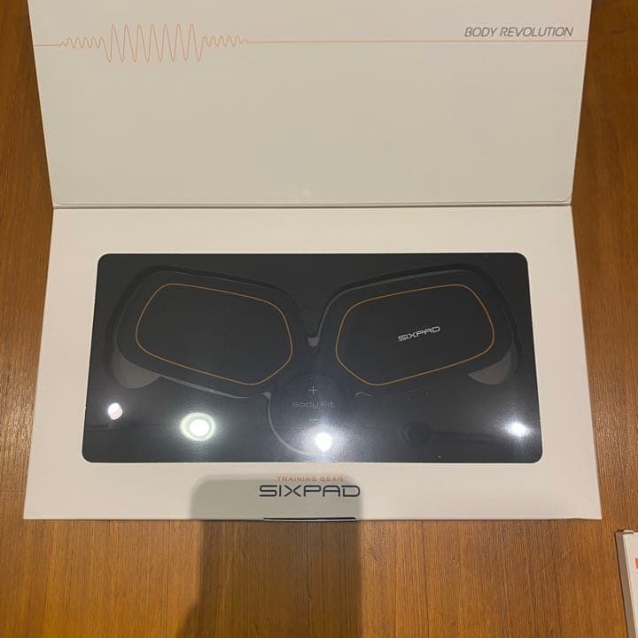 エムティージー シックスパッド ボディーフィット S SP-AB2209F-S