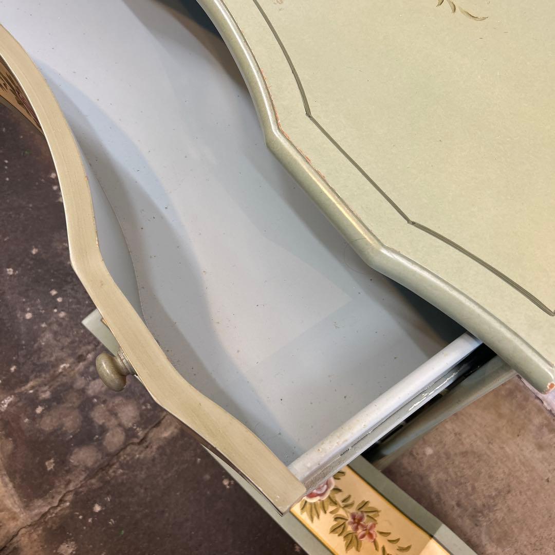 花柄装飾のグリーンタンス 4段