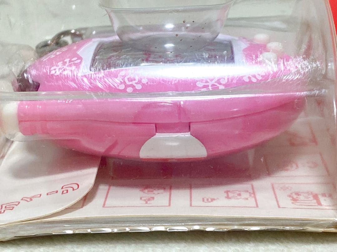 新品未開封　たまごっちケータイかいツー 赤いシリーズ ぴんくの実