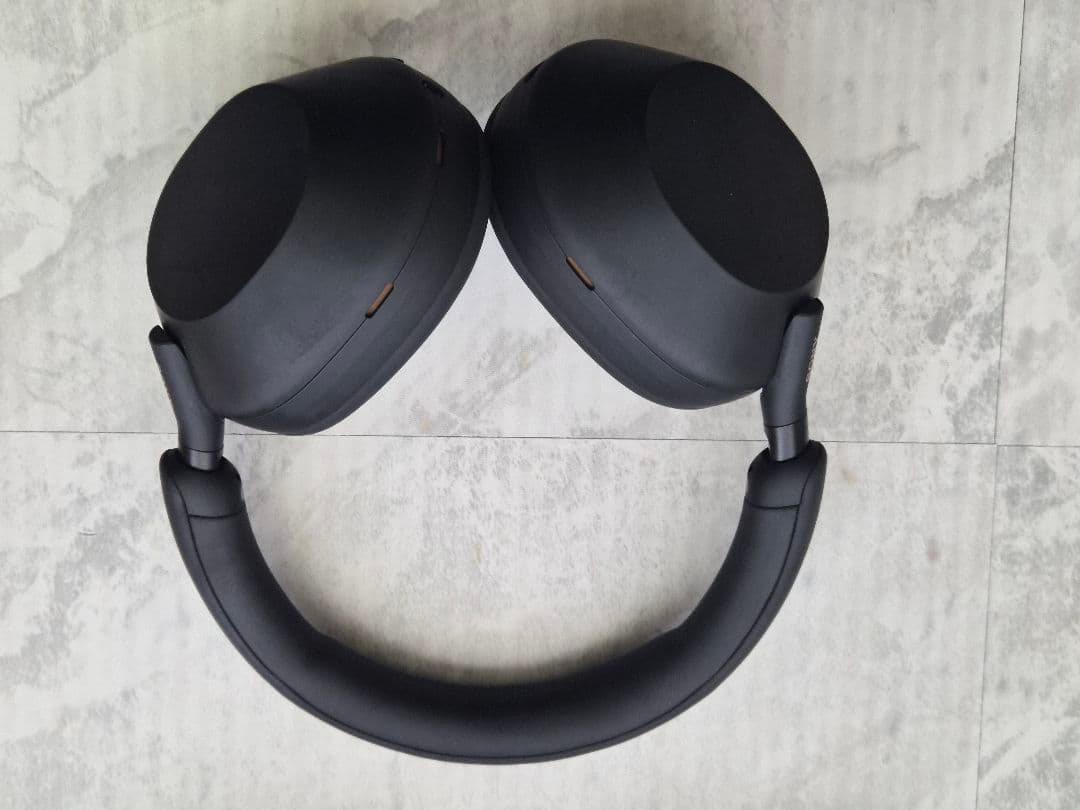 ヘッドホン SONY WH-1000XM5 BLACK