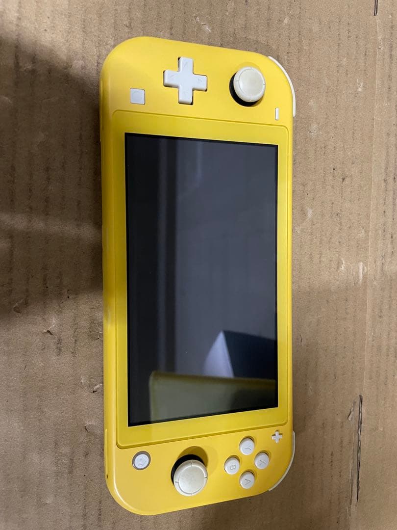 任天堂Switch liteイエロー本体のみ