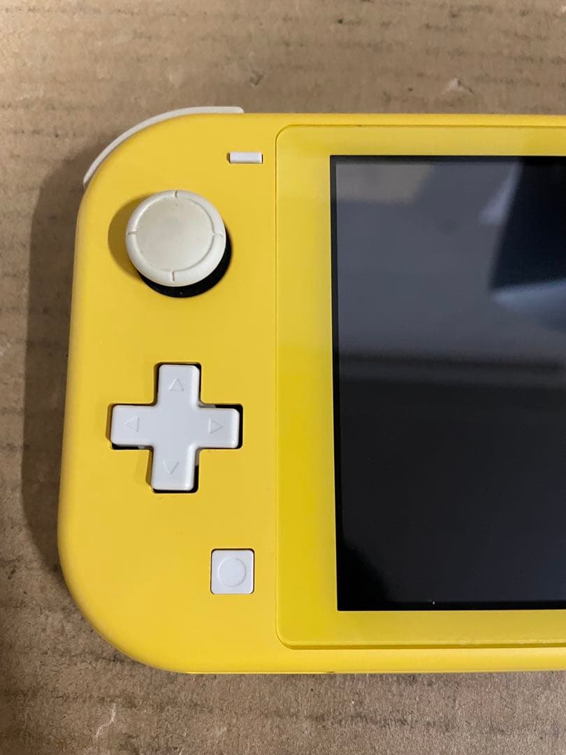 任天堂Switch liteイエロー本体のみ