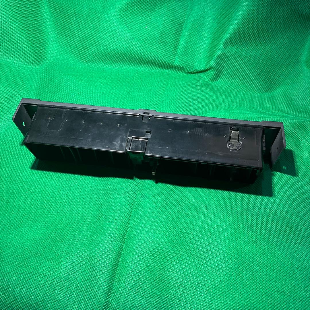 w124 エアコン　センタールーバー　左右ルーバー