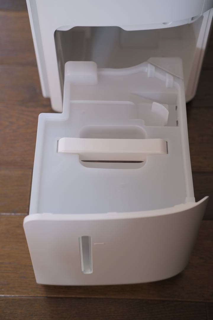 SHARP ハイブリッド除湿機 衣類乾燥 CV-NH140-W