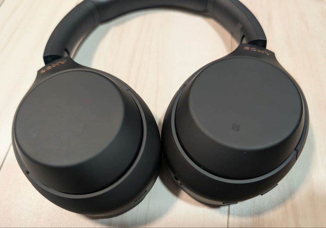 SONY　ワイヤレスノイズキャンセリングヘッドホン WH-1000XM4