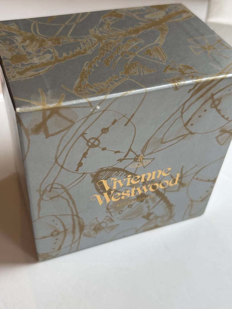 ヴィヴィアンウエストウッド Anniversary 立体オーブ 時計