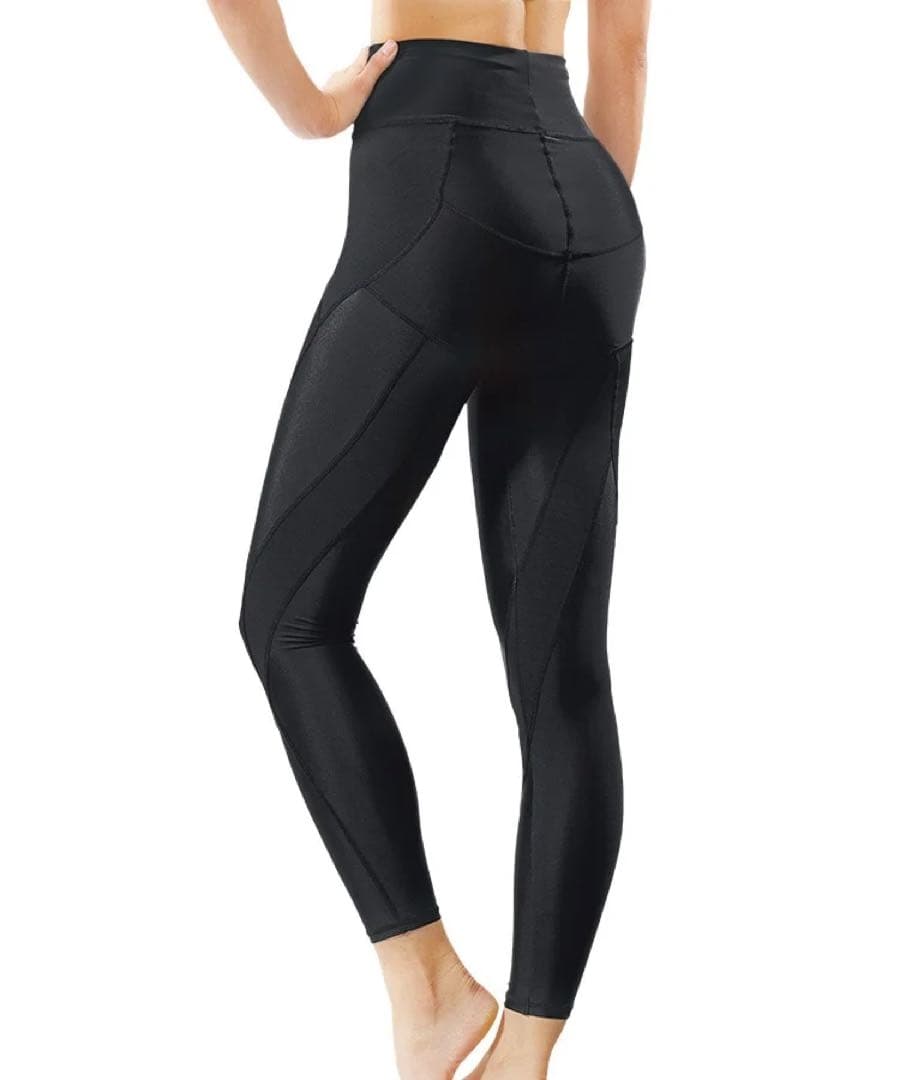 L サイズ　PERFECT FORM LEGGINGS plus ブラック