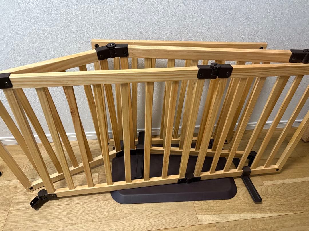 日本育児★おくだけとおせんぼ★ベビーゲート★ スマートワイドWoody★自立式