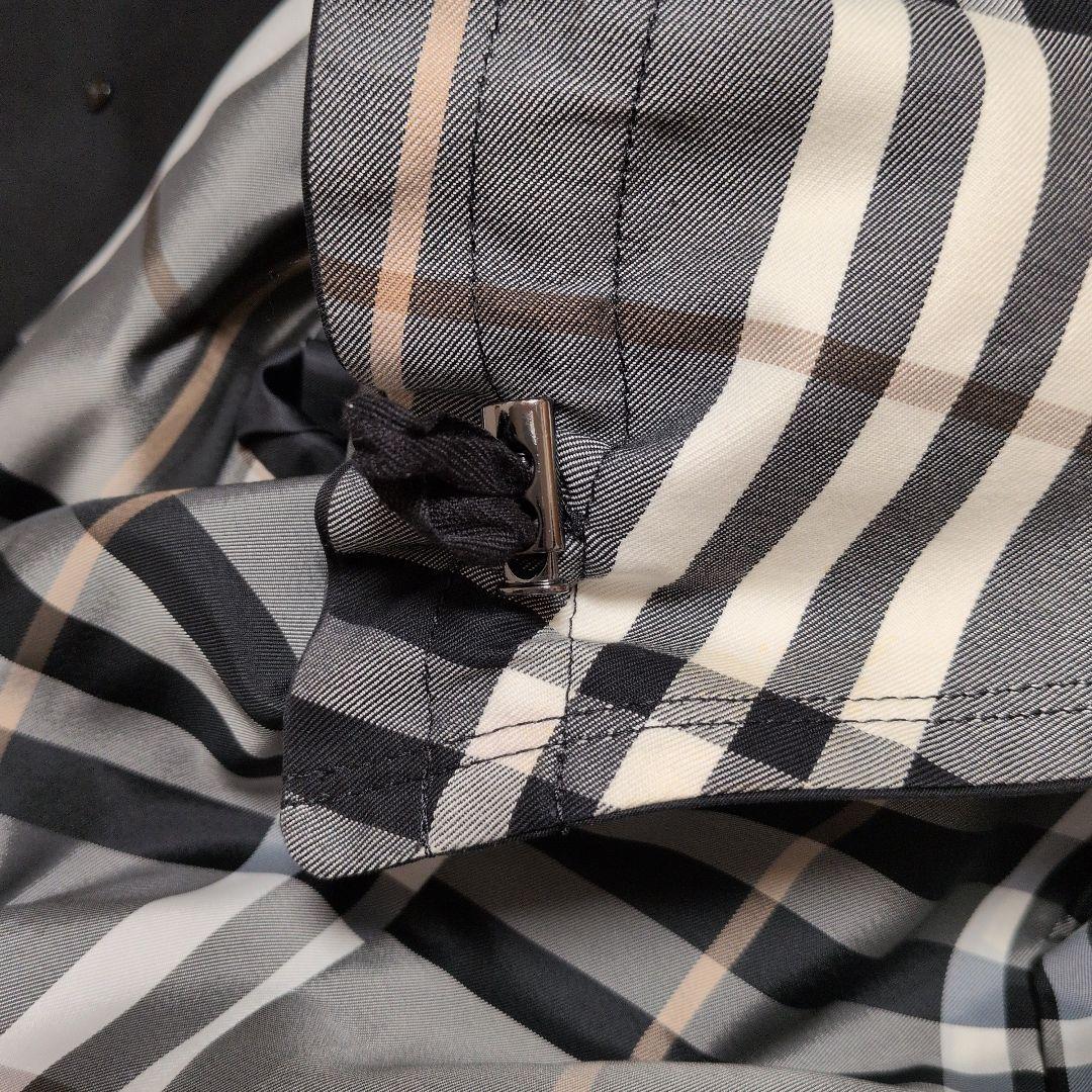 【美品】バーバリーブルーレベル☆フリル　ノバチェック　トレンチコート　ブラック