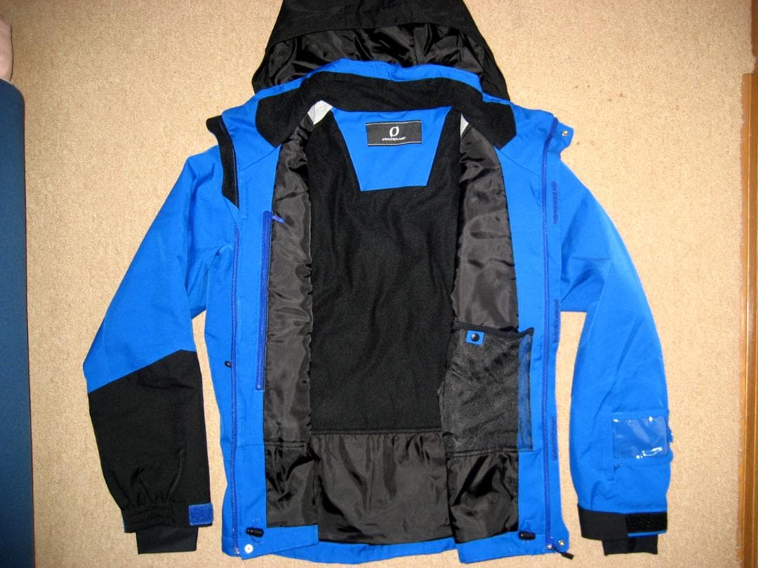 お値下げ依頼対応　超美品 オンヨネ 高機能ウェア 上下Lサイズセット