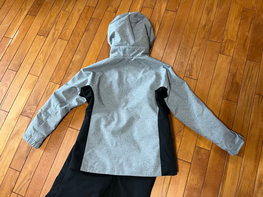 Descente デサント　スキーウェア フード付き 上下セット