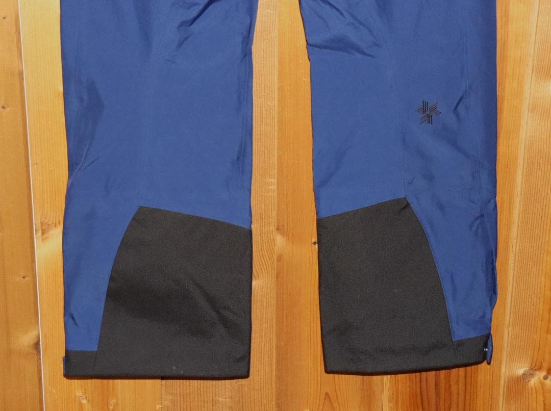 新品 ゴールドウイン GORE-TEX 3レイヤー スキーパンツ (3/L)Ⓗ