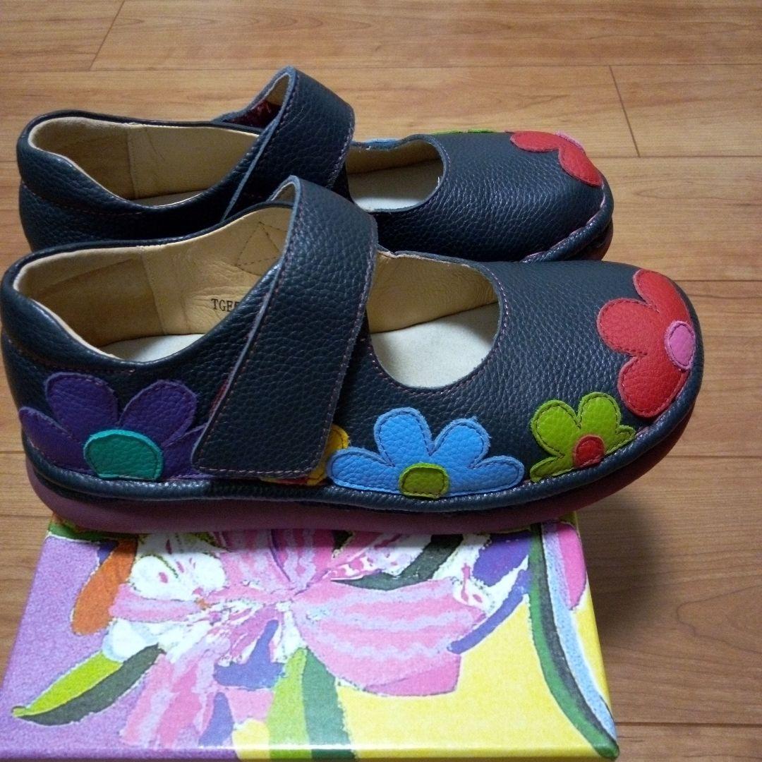 最終値下げ美品エスタシオン：24 花柄レザーマジックテープシューズ