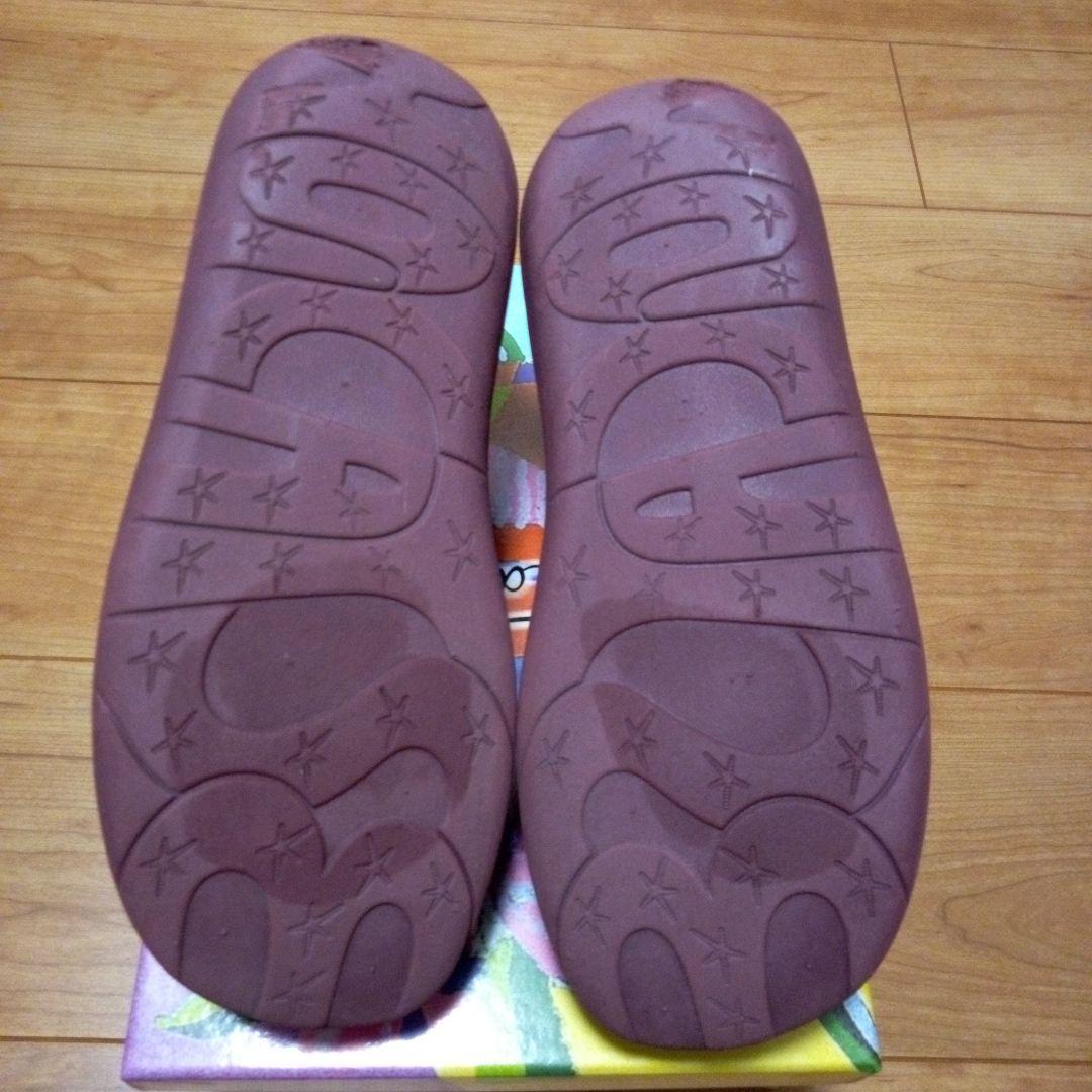 最終値下げ美品エスタシオン：24 花柄レザーマジックテープシューズ