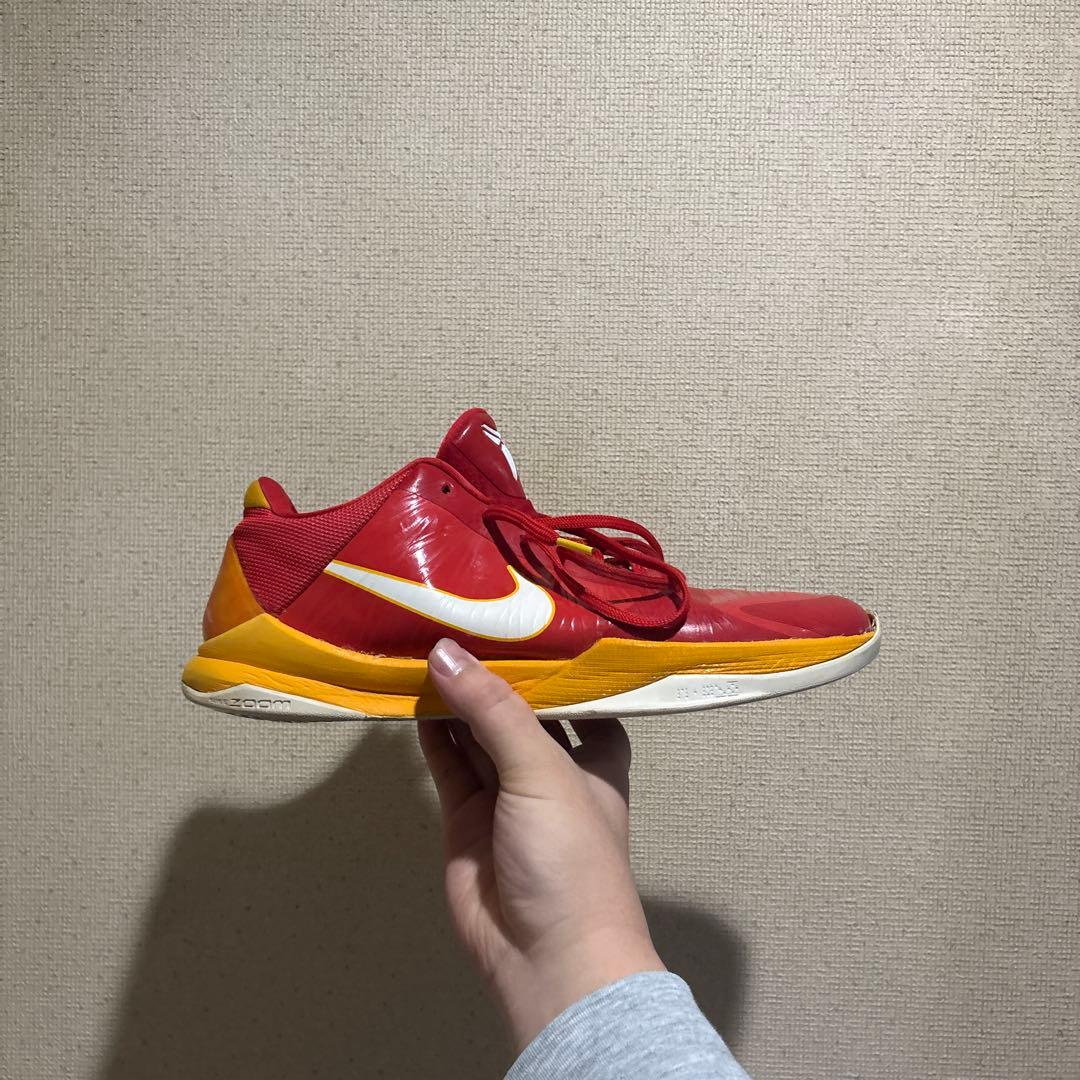 シューズ(男性用) Kobe 5 China