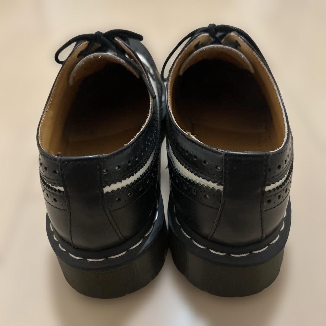 ドクターマーチン 3989 BEX ウイングチップ 白黒