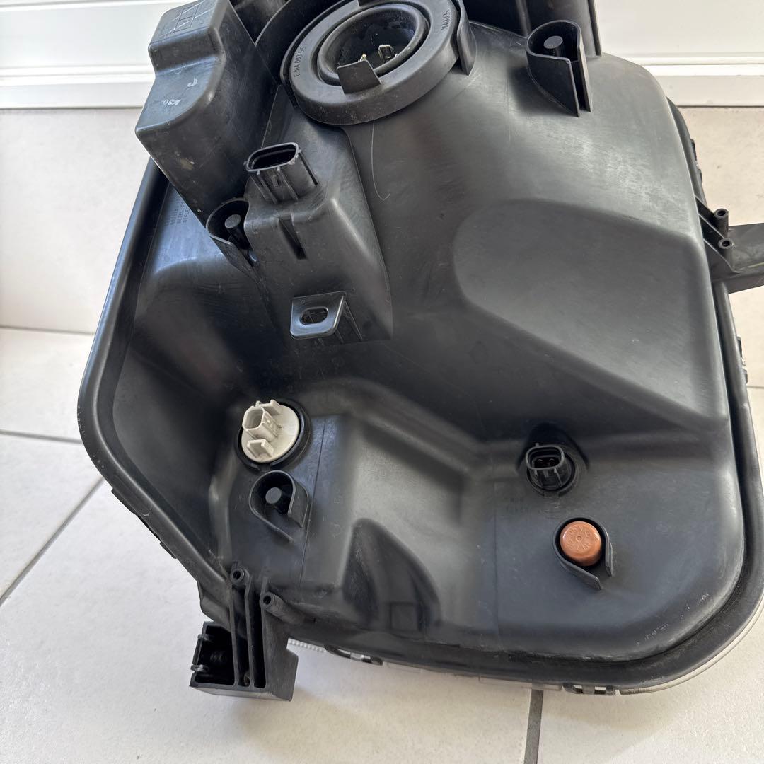 エブリー　DA17系　ヘッドライト左側