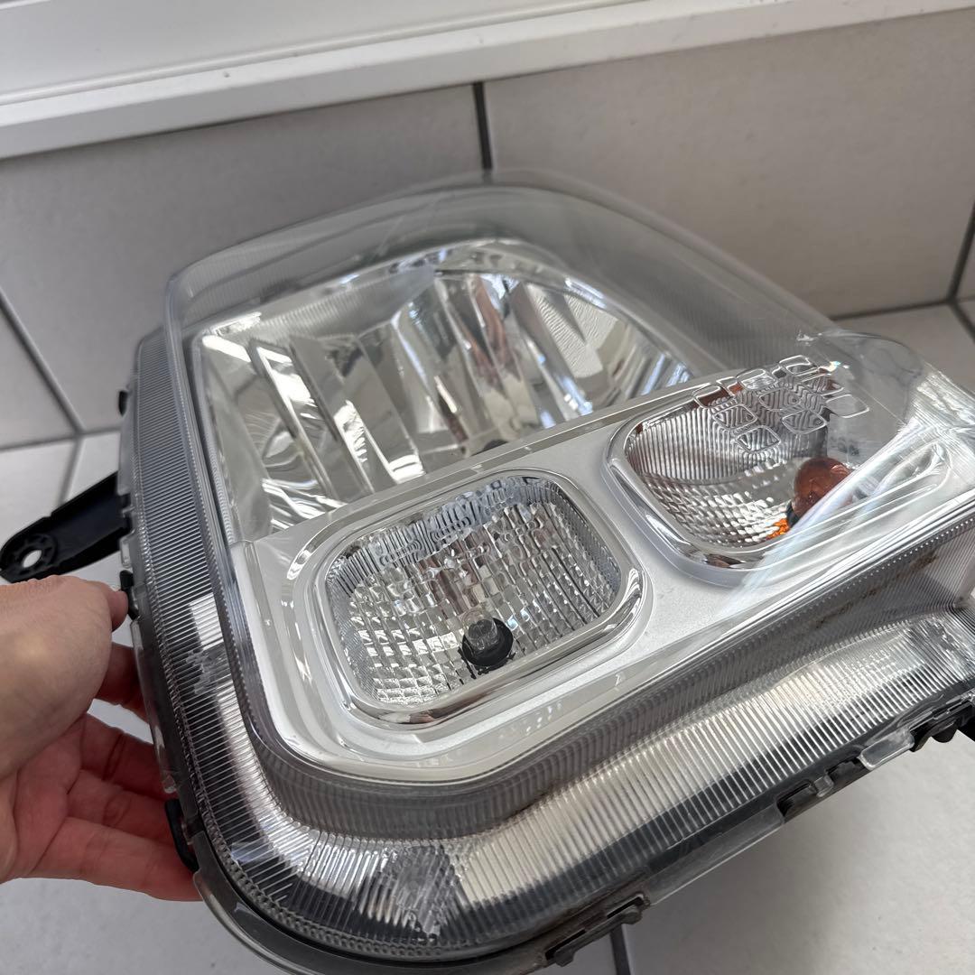 エブリー　DA17系　ヘッドライト左側