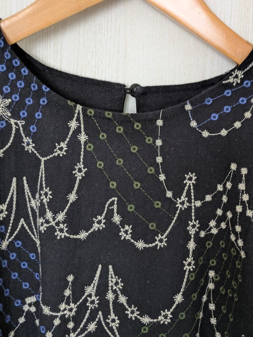 マーブルシュッド　EMB swallow袖リブワンピース