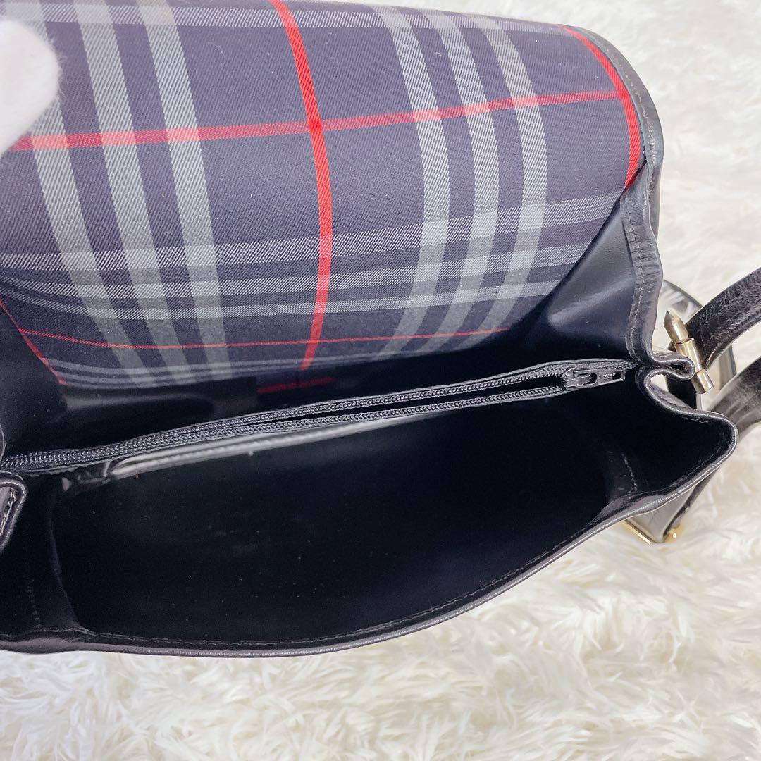 美品　ヴィンテージバーバリー　ノバチェック柄　ショルダーバッグ　斜め掛け
