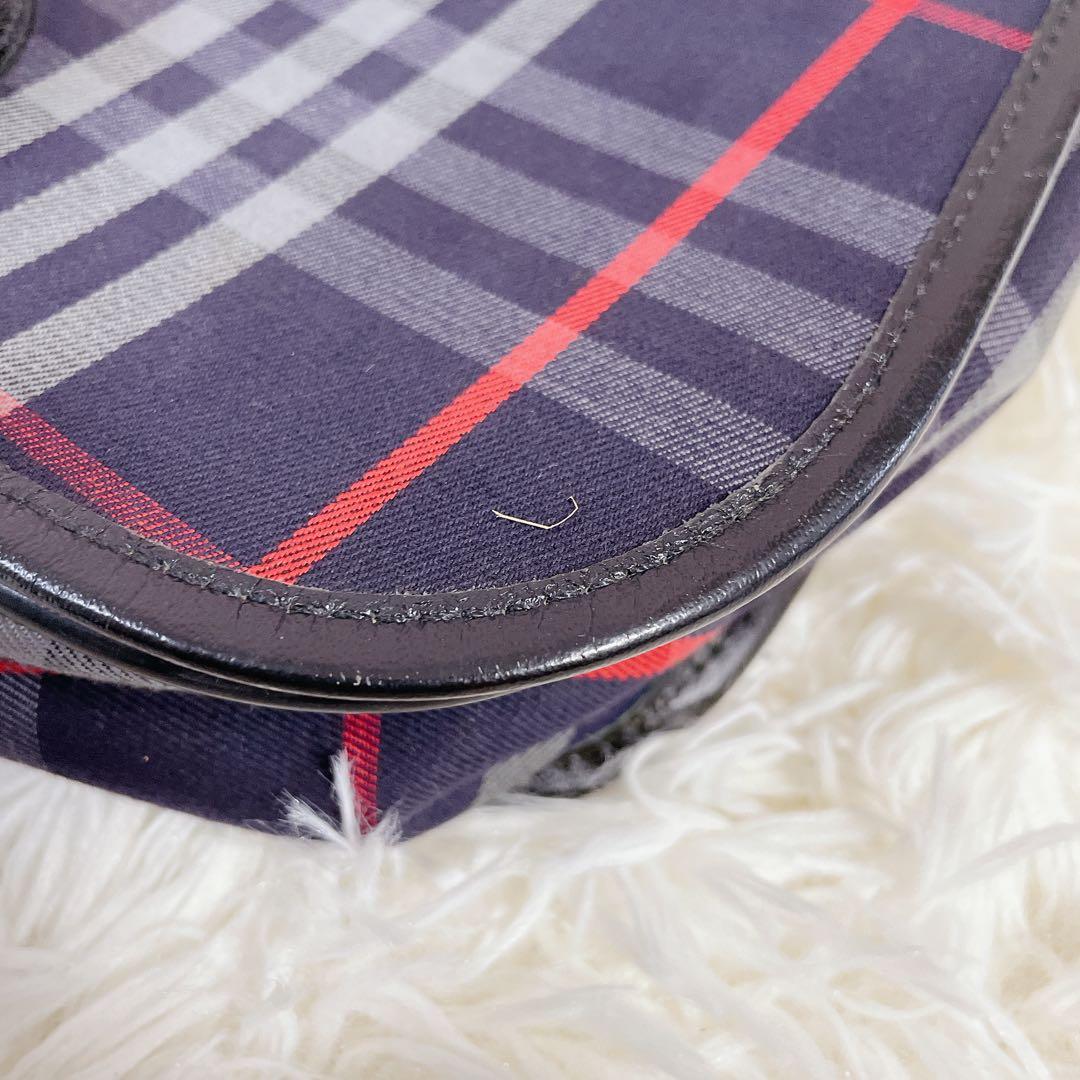 美品　ヴィンテージバーバリー　ノバチェック柄　ショルダーバッグ　斜め掛け