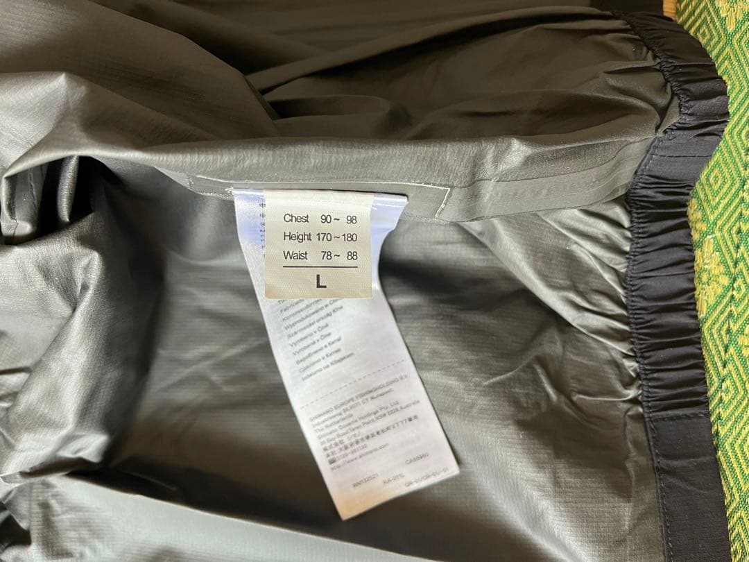 Shimano リミテッドプロ ゴアテックス レインジャケット（ショート）