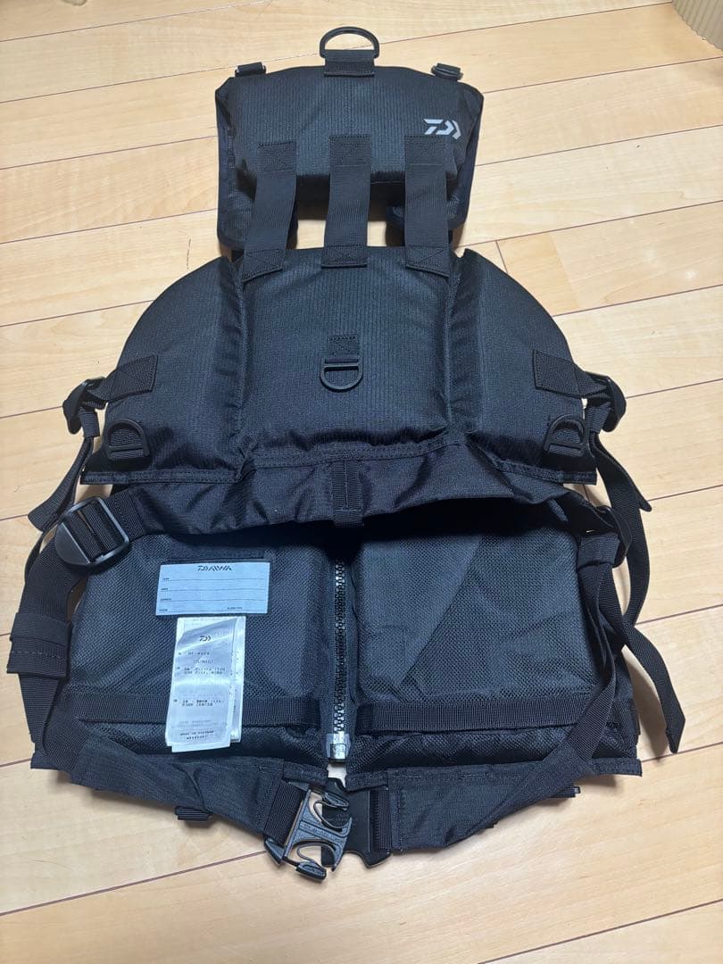 Daiwa タクティカルロックショアベスト