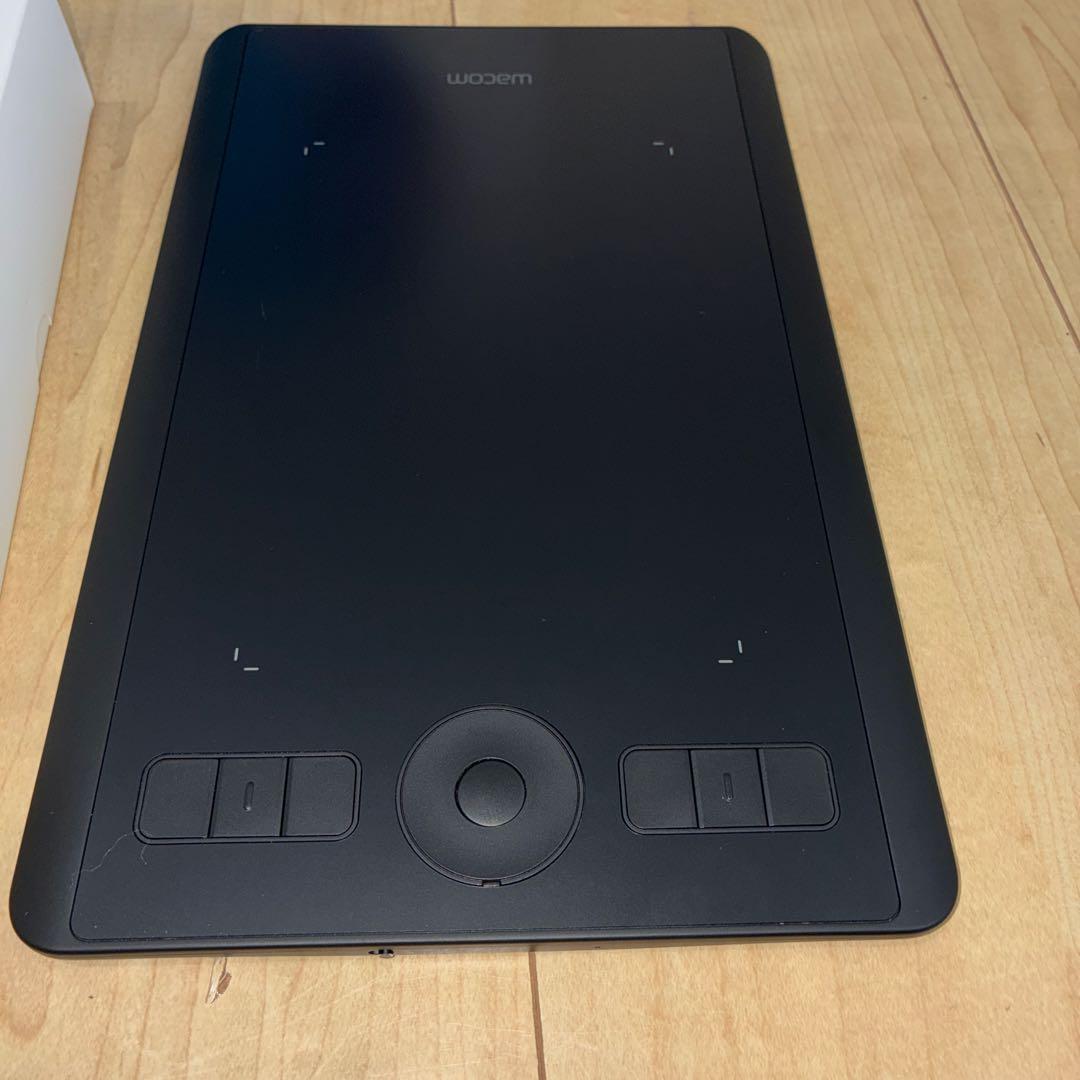 【美品】ワコム Intuos Pro Small PTH-460/K1-DB