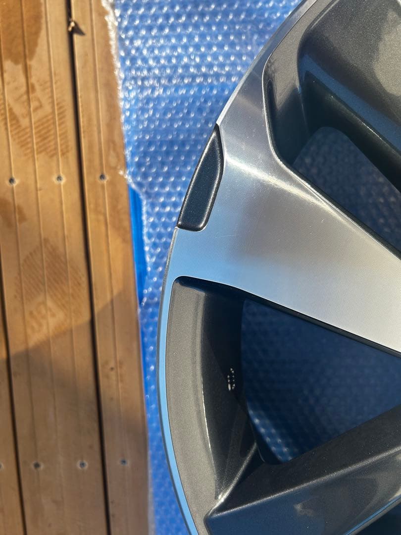 レクサス純正NX18インチ シルバー ブラック ホイール