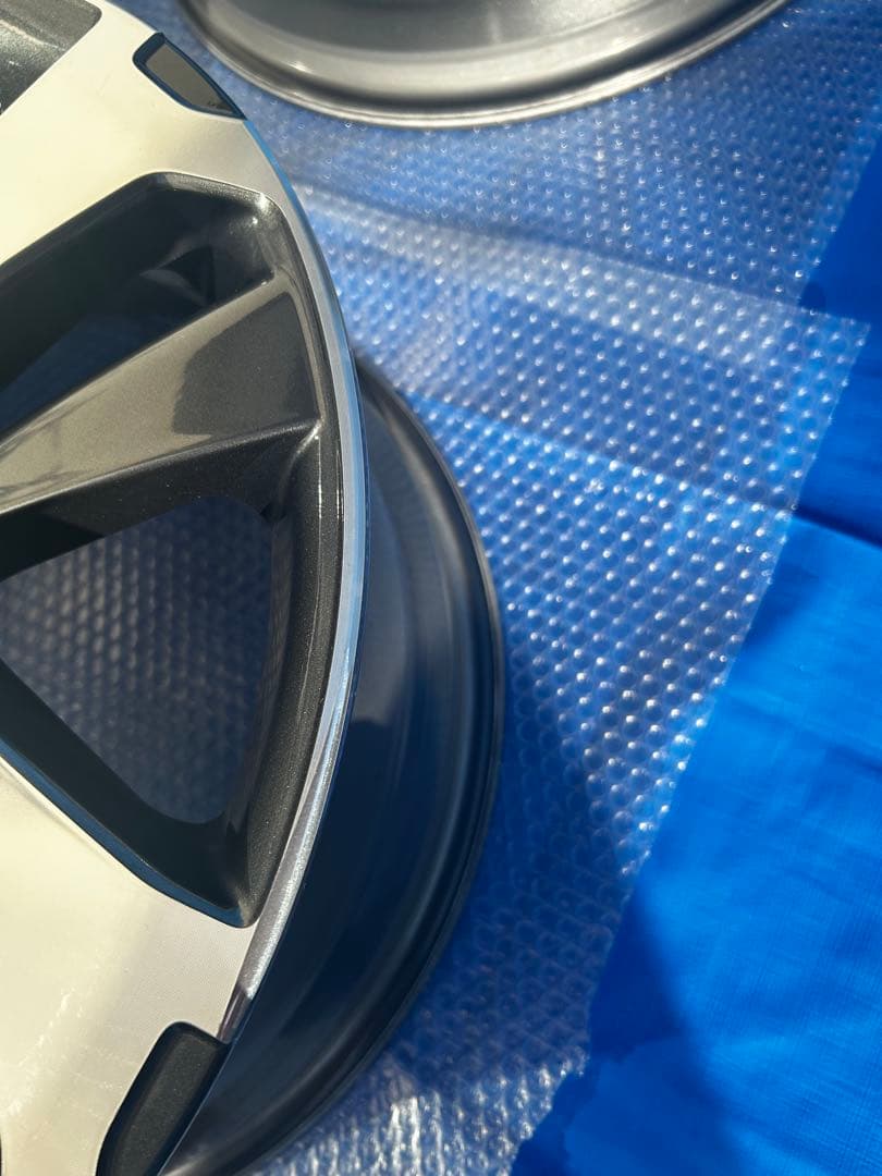 レクサス純正NX18インチ シルバー ブラック ホイール