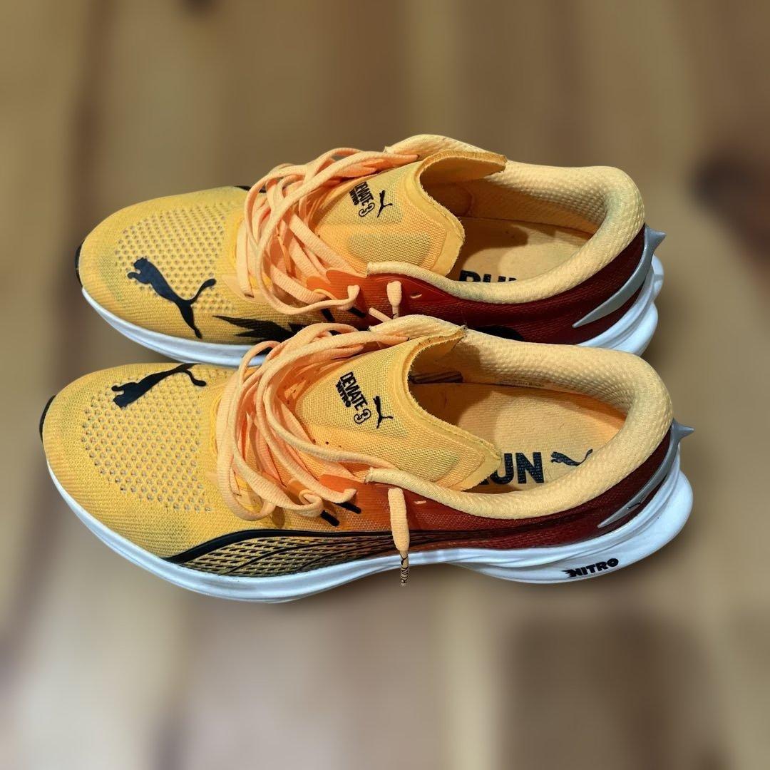 PUMAランニングシューズ ディヴィエイト ニトロ 3 26.5センチ