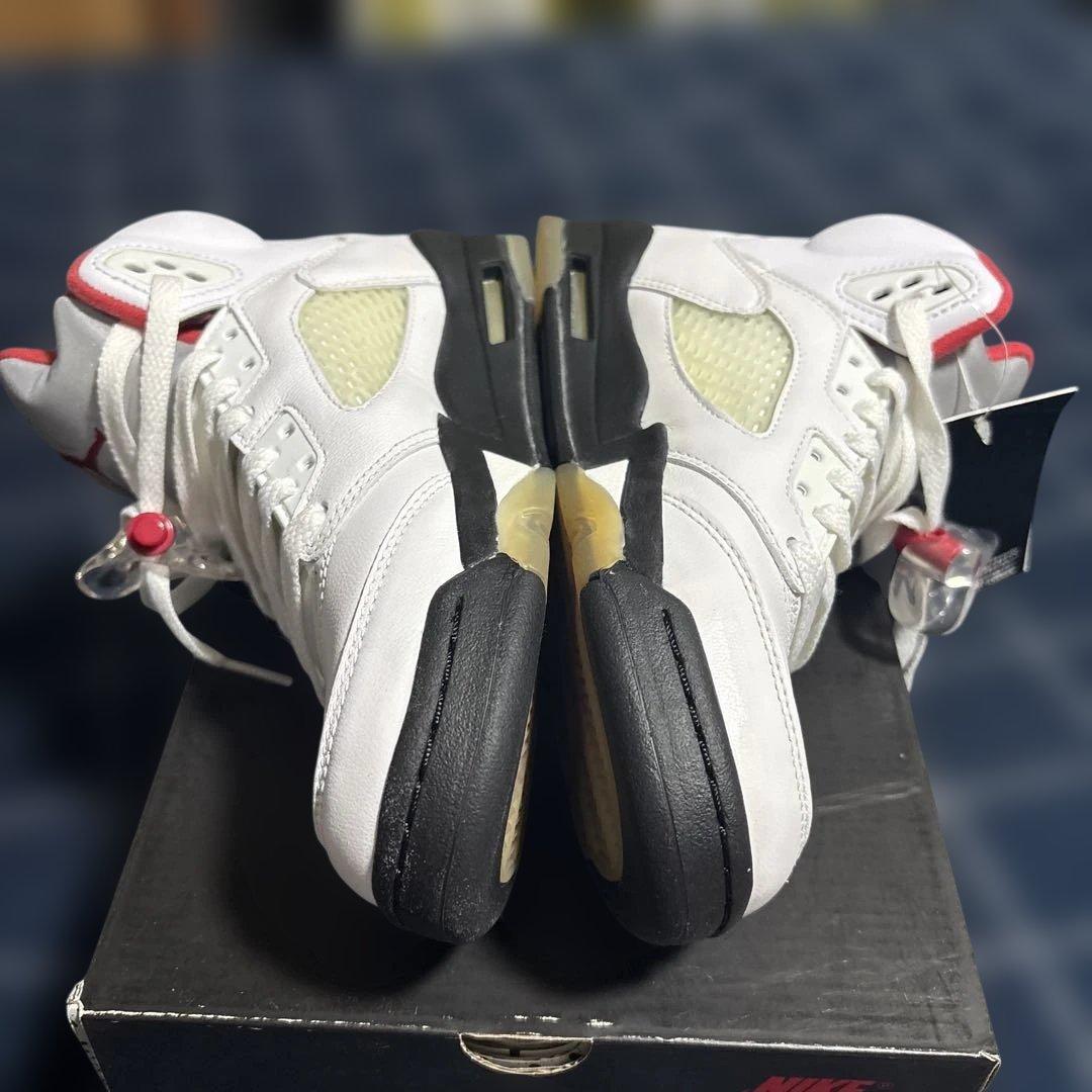 Nike Air Jordan 5 ホワイト/レッド 新品タグ付き　23cm