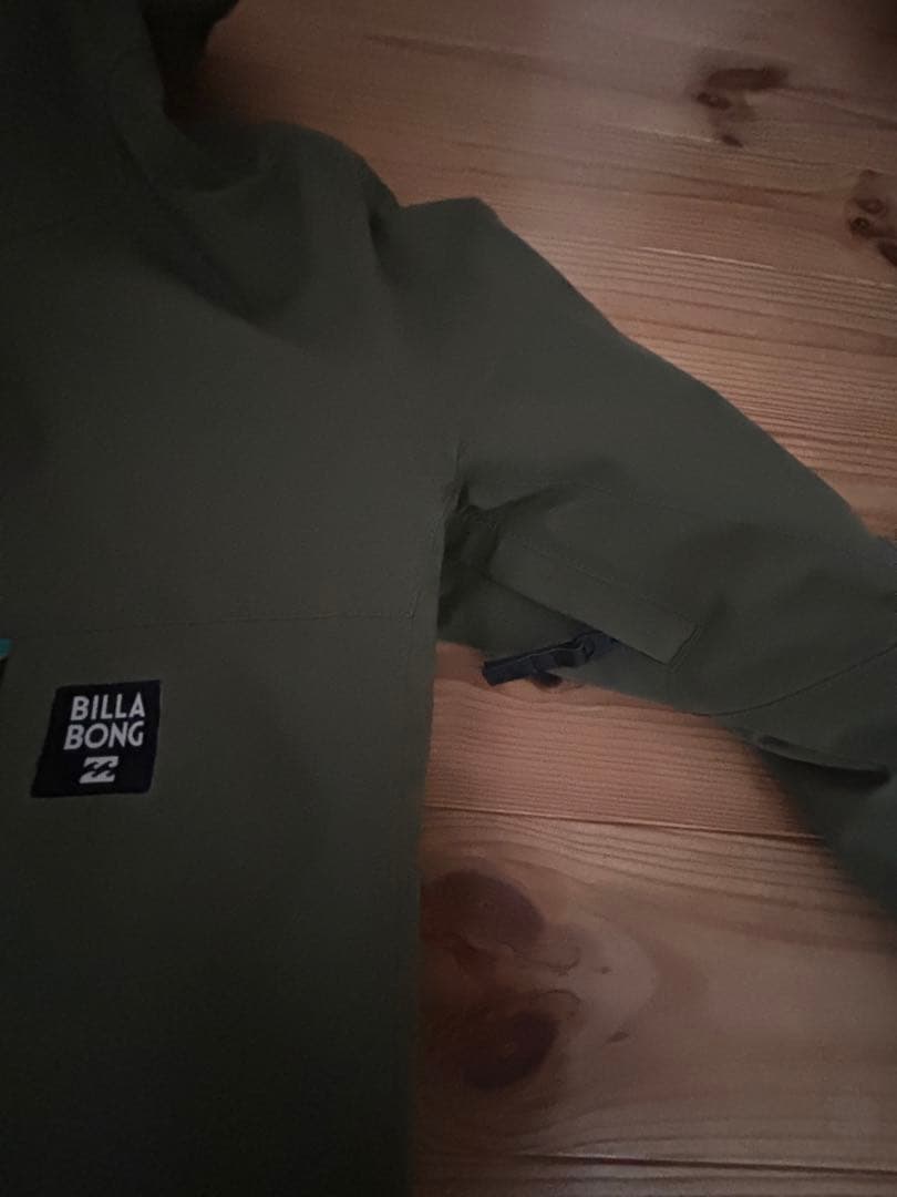 オリーブ色 フード付きスノーボードジャケット