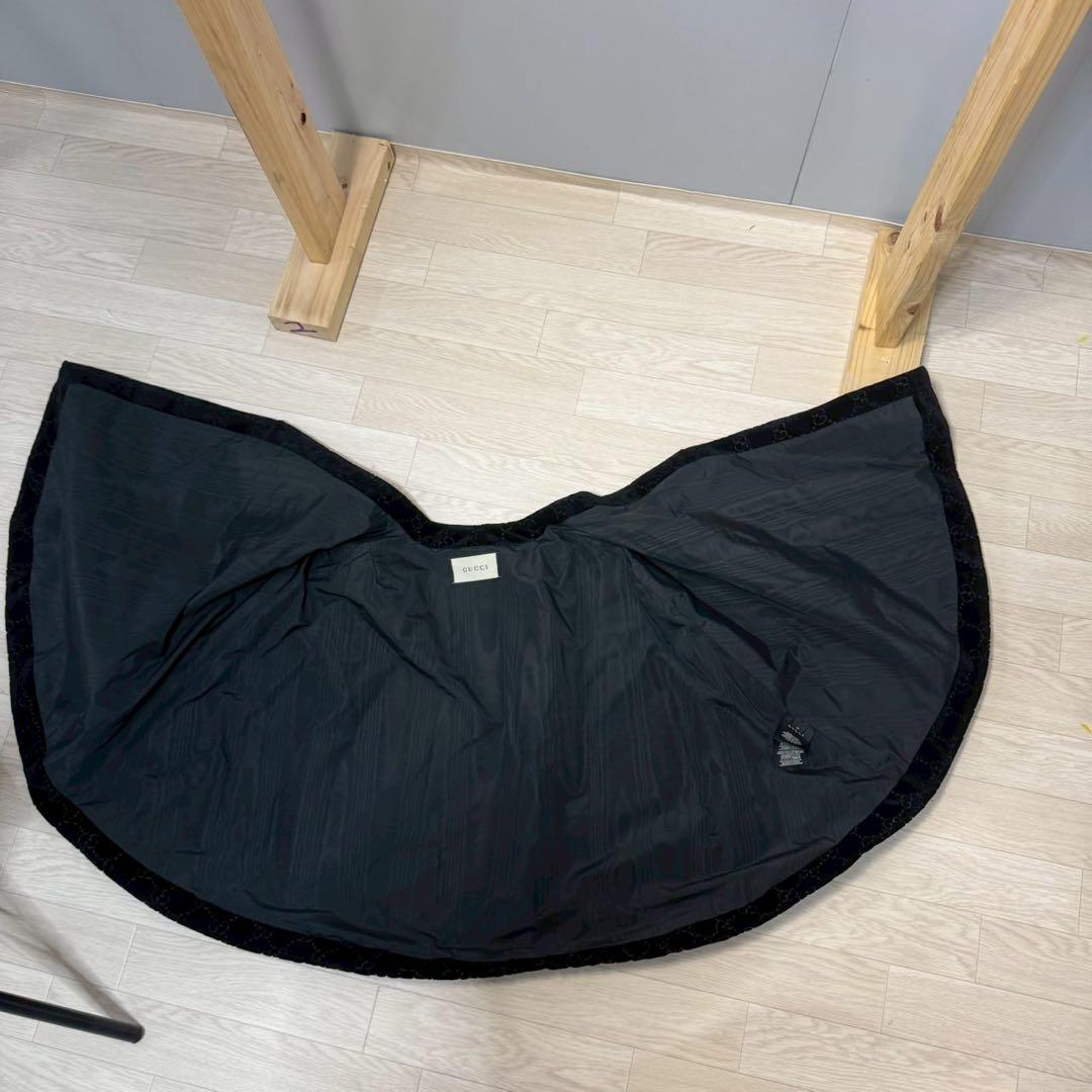 グッチ　GUCCI ベルベット　ケープ　GG柄